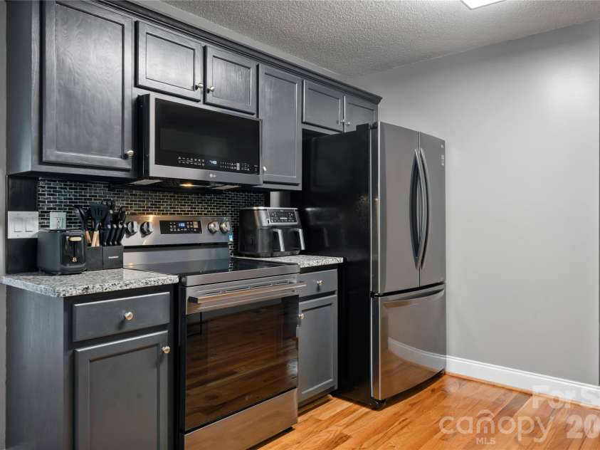 3933 Rocky Brook Place, Lenoir, NC 28645.  MLS# CAR4380583, YatesRealty ID 29335. 