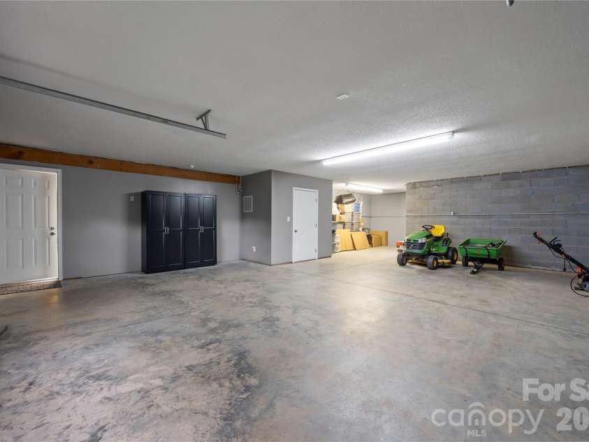 3933 Rocky Brook Place, Lenoir, NC 28645.  MLS# CAR4380583, YatesRealty ID 29335. 
