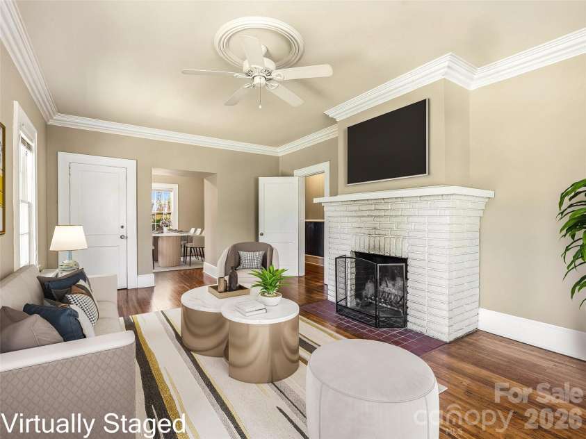 1214 Oakland Street, Hendersonville, NC 28792.  MLS# CAR4389440, YatesRealty ID 29336. Virtually Staged