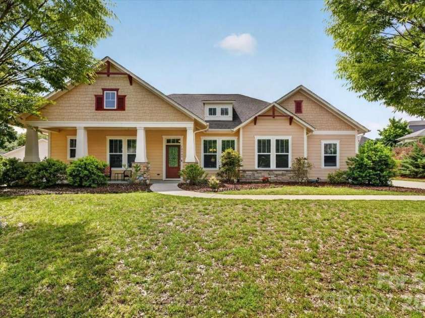 10585 Sweethaven Lane, Harrisburg, NC 28075.  MLS# CAR4356507, YatesRealty ID 29338. Front of Home 