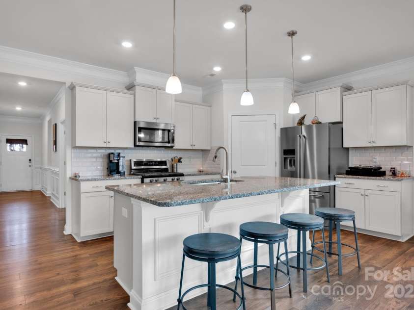 143 Cup Chase Drive, Mooresville, NC 28115.  MLS# CAR4209359, YatesRealty ID 2934. 