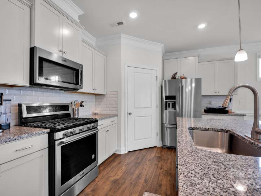 143 Cup Chase Drive, Mooresville, NC 28115.  MLS# CAR4209359, YatesRealty ID 2934. 
