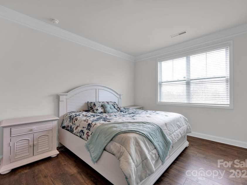 143 Cup Chase Drive, Mooresville, NC 28115.  MLS# CAR4209359, YatesRealty ID 2934. 