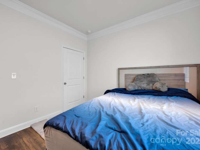 143 Cup Chase Drive, Mooresville, NC 28115.  MLS# CAR4209359, YatesRealty ID 2934. 