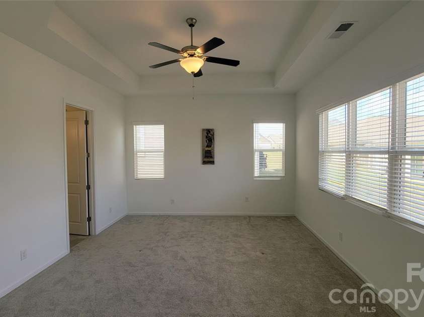 4550 Stellata Loop, Sherrills Ford, NC 28673.  MLS# CAR4391603, YatesRealty ID 29341. 