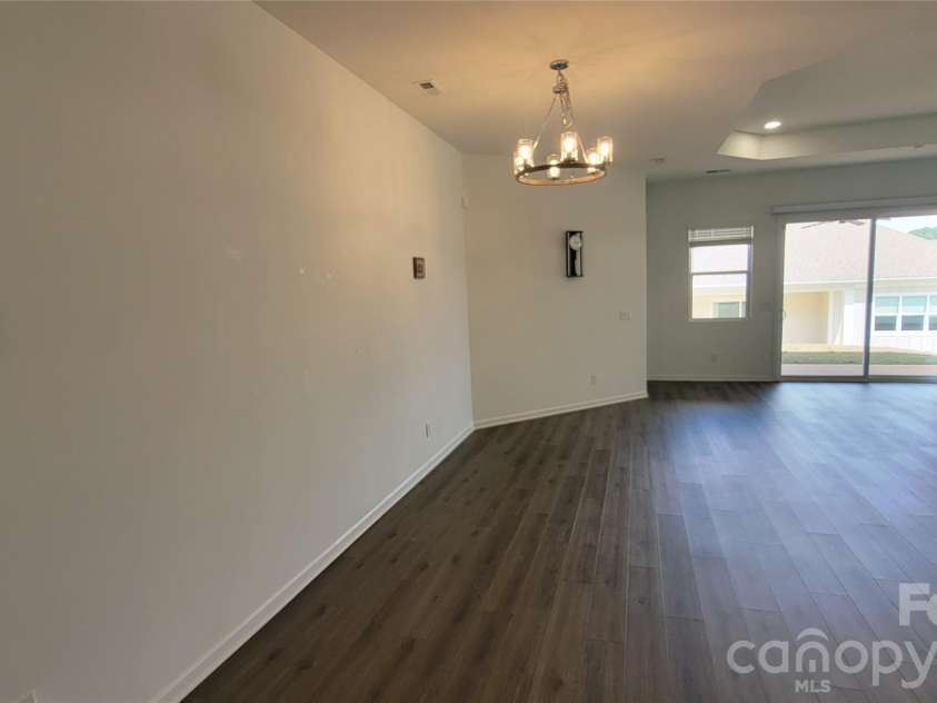 4550 Stellata Loop, Sherrills Ford, NC 28673.  MLS# CAR4391603, YatesRealty ID 29341. 