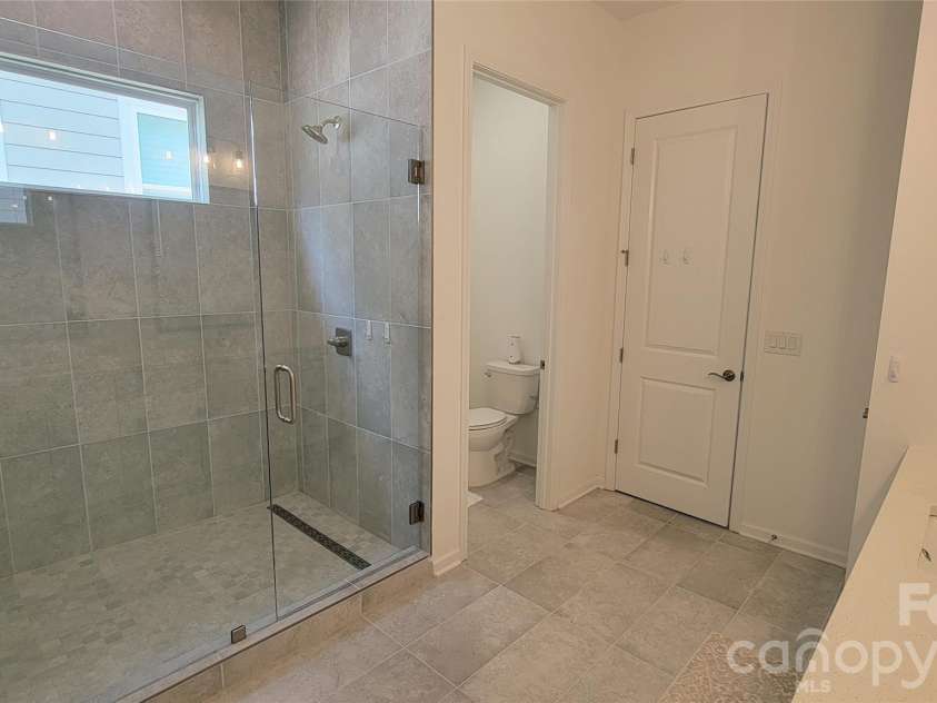 4550 Stellata Loop, Sherrills Ford, NC 28673.  MLS# CAR4391603, YatesRealty ID 29341. 