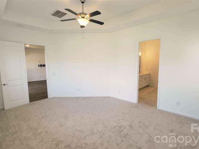 4550 Stellata Loop, Sherrills Ford, NC 28673.  MLS# CAR4391603, YatesRealty ID 29341. Primary Bedroom