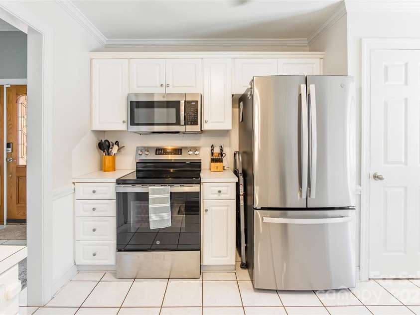 2079 Audubon Drive, Rock Hill, SC 29732.  MLS# CAR4269230, YatesRealty ID 29342. 