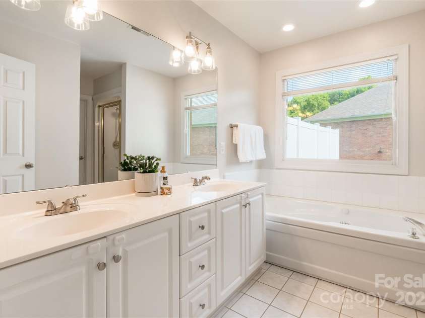 2079 Audubon Drive, Rock Hill, SC 29732.  MLS# CAR4269230, YatesRealty ID 29342. 