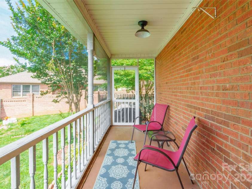 2079 Audubon Drive, Rock Hill, SC 29732.  MLS# CAR4269230, YatesRealty ID 29342. 