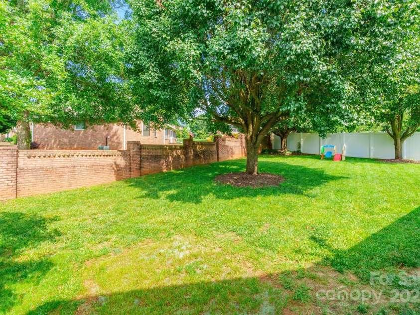 2079 Audubon Drive, Rock Hill, SC 29732.  MLS# CAR4269230, YatesRealty ID 29342. 