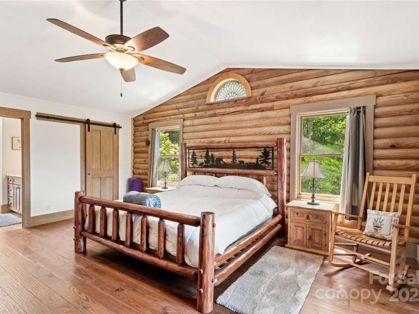 81 Garnet Drive, Leicester, NC 28748.  MLS# CAR4281665, YatesRealty ID 29343. Primary Bed rm