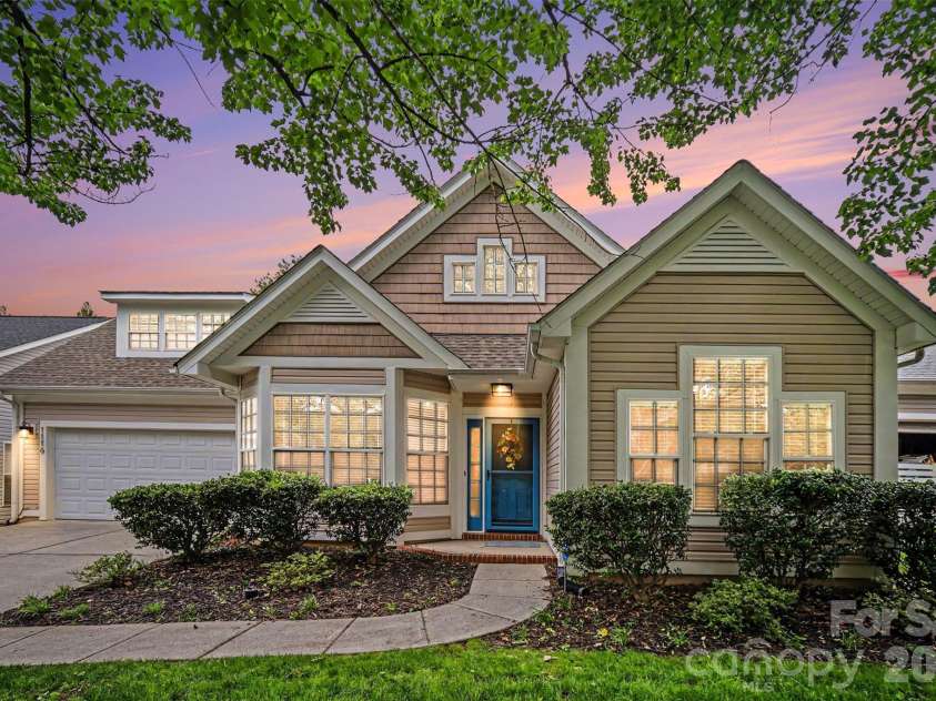 1116 Millbank Drive, Matthews, NC 28104.  MLS# CAR4379863, YatesRealty ID 29344. 