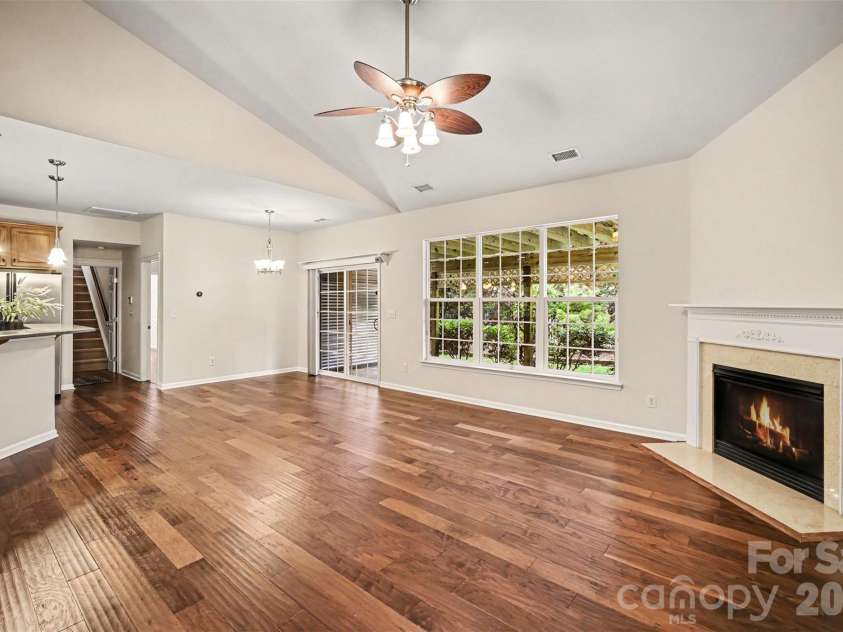 1116 Millbank Drive, Matthews, NC 28104.  MLS# CAR4379863, YatesRealty ID 29344. 