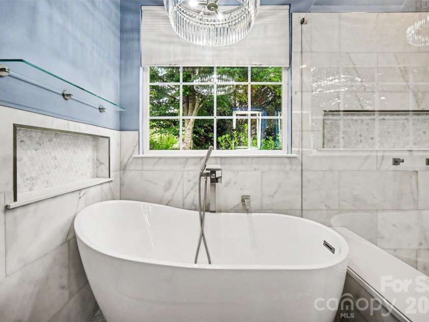 1116 Millbank Drive, Matthews, NC 28104.  MLS# CAR4379863, YatesRealty ID 29344. 