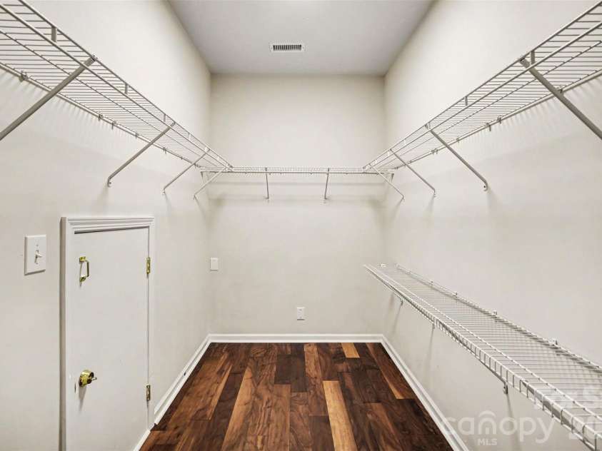 1116 Millbank Drive, Matthews, NC 28104.  MLS# CAR4379863, YatesRealty ID 29344. 