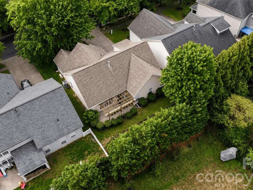 1116 Millbank Drive, Matthews, NC 28104.  MLS# CAR4379863, YatesRealty ID 29344. 