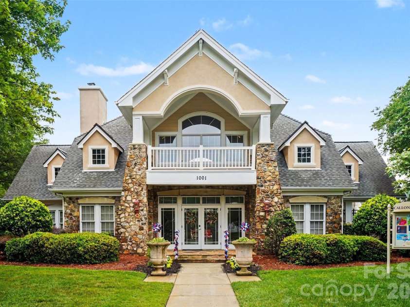 1116 Millbank Drive, Matthews, NC 28104.  MLS# CAR4379863, YatesRealty ID 29344. 