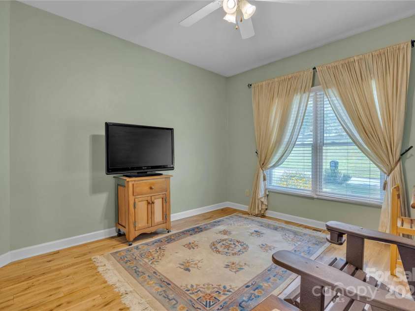 187 Meadow Drive, Jefferson, NC 28640.  MLS# CAR4284841, YatesRealty ID 29346. 