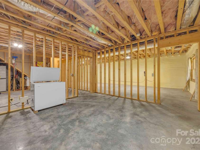 187 Meadow Drive, Jefferson, NC 28640.  MLS# CAR4284841, YatesRealty ID 29346. 