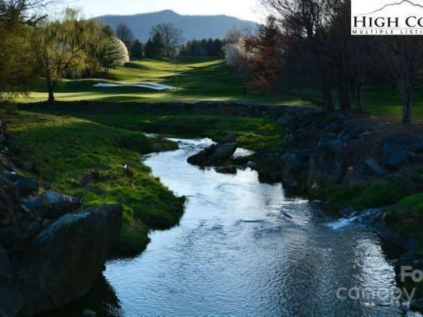 187 Meadow Drive, Jefferson, NC 28640.  MLS# CAR4284841, YatesRealty ID 29346. 