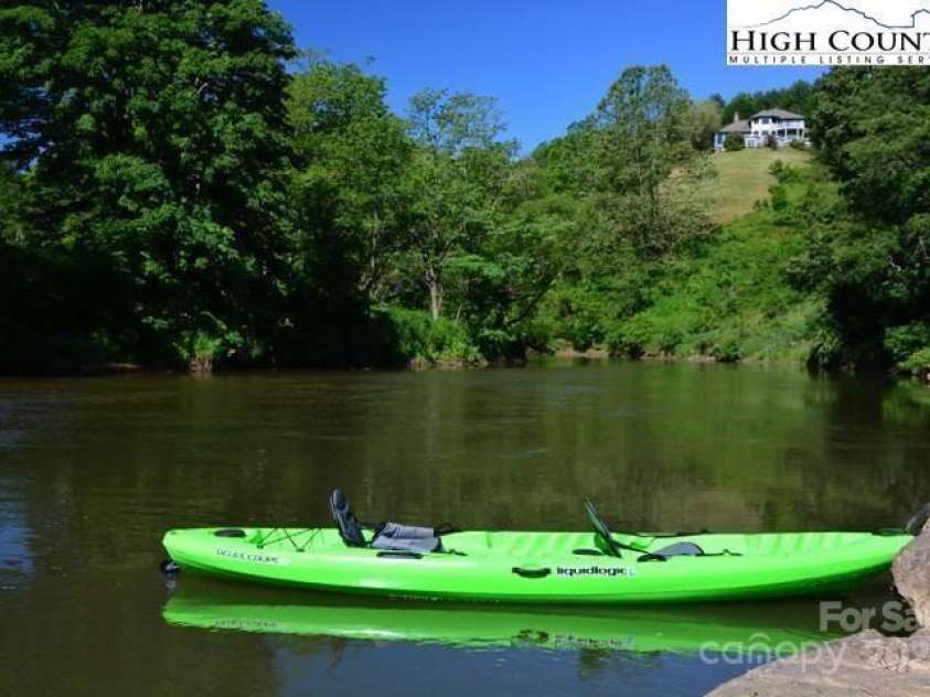 187 Meadow Drive, Jefferson, NC 28640.  MLS# CAR4284841, YatesRealty ID 29346. 