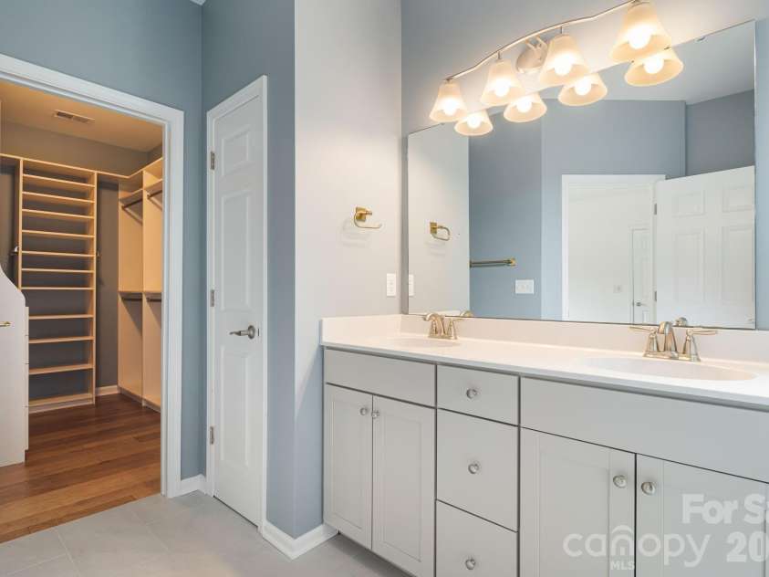 190 Water Leaf Drive, Weaverville, NC 28787.  MLS# CAR4387080, YatesRealty ID 29346. Plenty of room in the primary bath for two! Substantial walk in closet.