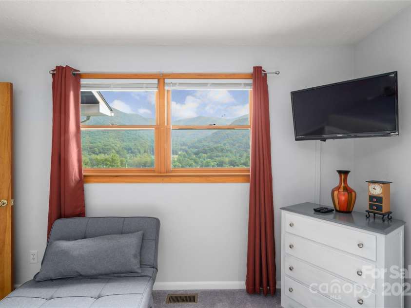 262 Lewis Lane, Maggie Valley, NC 28751.  MLS# CAR4265757, YatesRealty ID 29347. Views