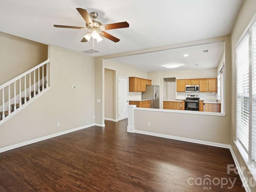 2910 Azalea Hills Drive, Charlotte, NC 28262.  MLS# CAR4385950, YatesRealty ID 29347. 