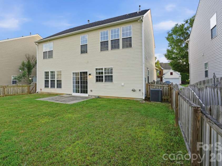 2910 Azalea Hills Drive, Charlotte, NC 28262.  MLS# CAR4385950, YatesRealty ID 29347. 