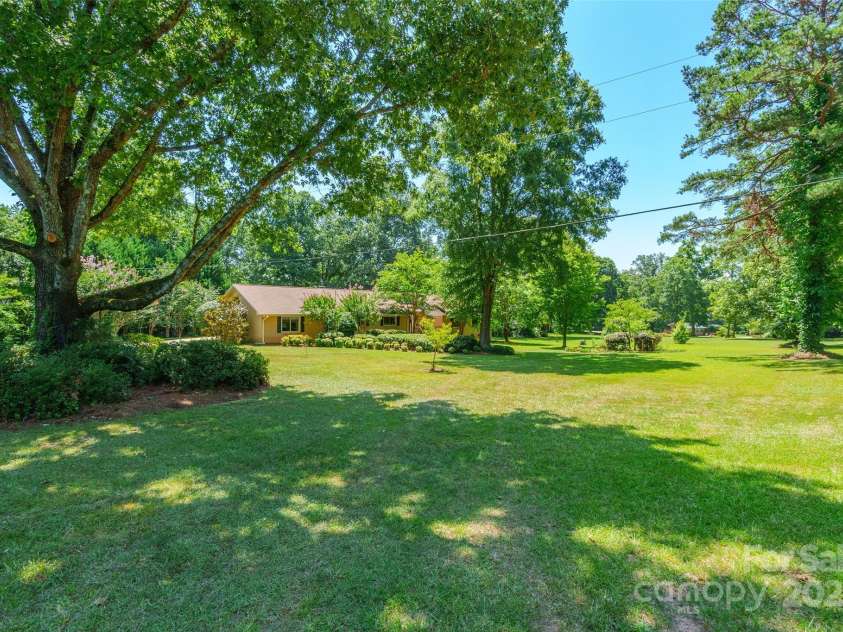 1490 Quiet Acres Circle, Rock Hill, SC 29732.  MLS# CAR4281942, YatesRealty ID 29348. 