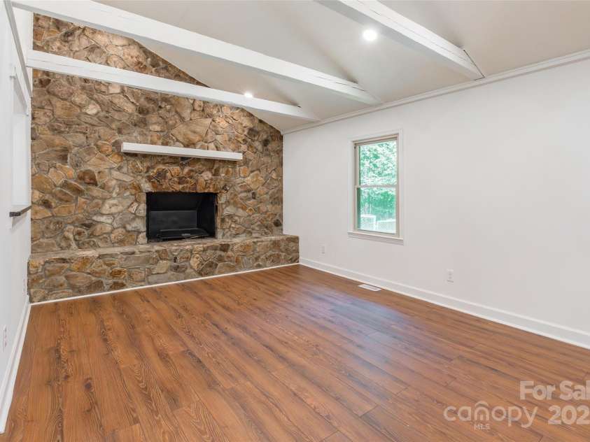 1490 Quiet Acres Circle, Rock Hill, SC 29732.  MLS# CAR4281942, YatesRealty ID 29348. 