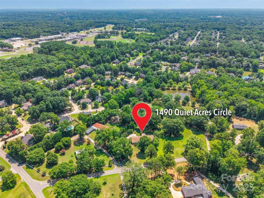 1490 Quiet Acres Circle, Rock Hill, SC 29732.  MLS# CAR4281942, YatesRealty ID 29348. 
