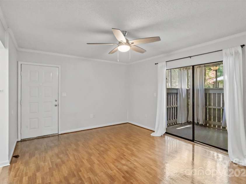 1763 Hunters Trail, Rock Hill, SC 29732.  MLS# CAR4282752, YatesRealty ID 29349. 
