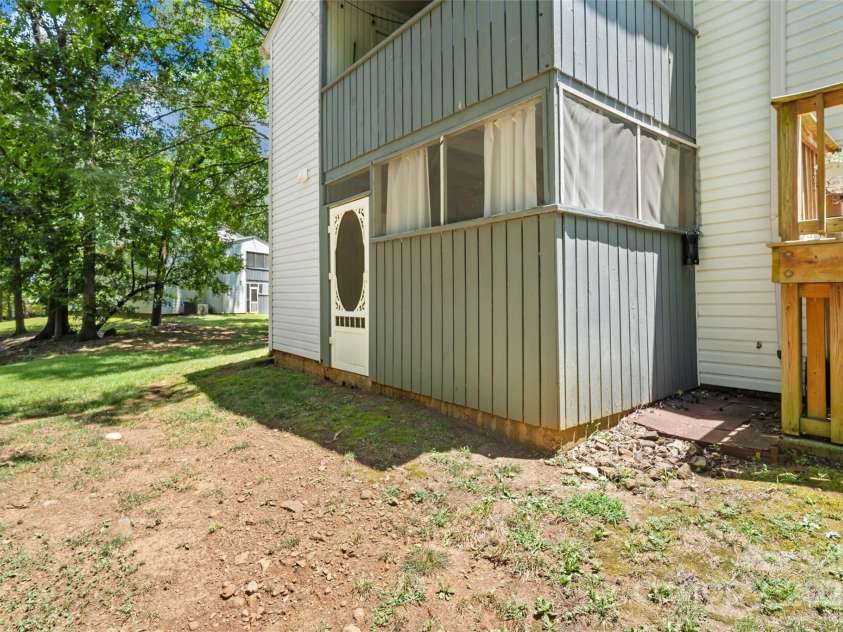 1763 Hunters Trail, Rock Hill, SC 29732.  MLS# CAR4282752, YatesRealty ID 29349. 