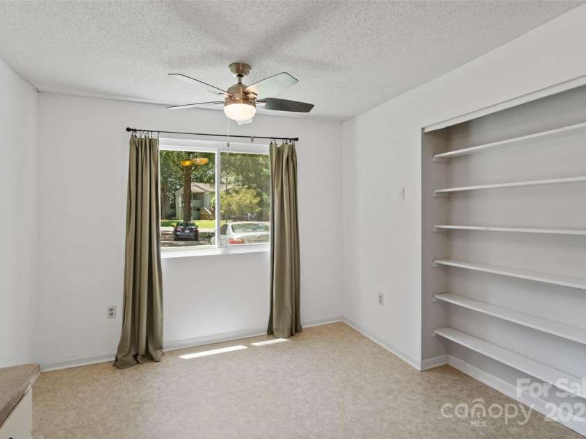 1763 Hunters Trail, Rock Hill, SC 29732.  MLS# CAR4282752, YatesRealty ID 29349. Dining area