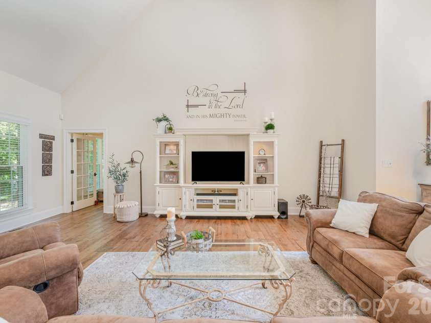 400 Foxglove Lane, Indian Trail, NC 28079.  MLS# CAR4336629, YatesRealty ID 2935. 