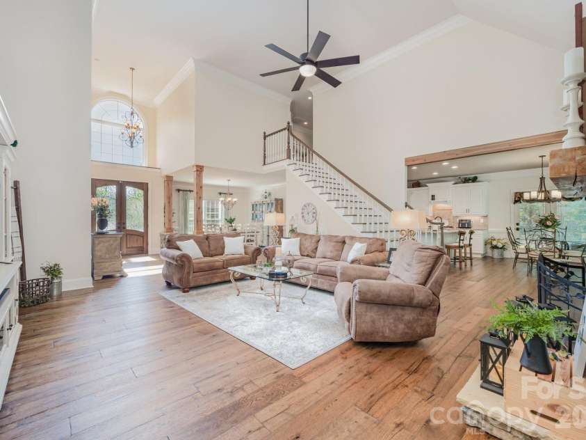 400 Foxglove Lane, Indian Trail, NC 28079.  MLS# CAR4336629, YatesRealty ID 2935. 