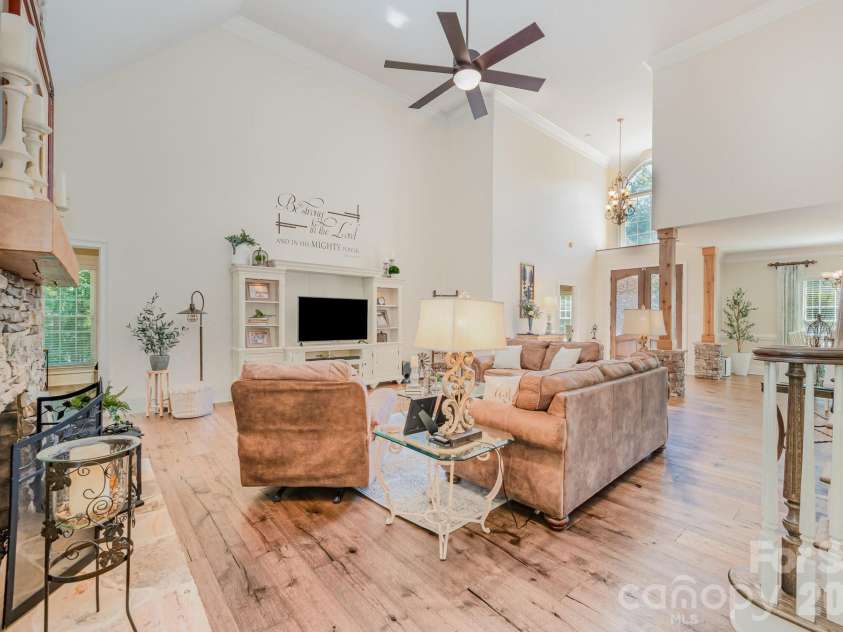 400 Foxglove Lane, Indian Trail, NC 28079.  MLS# CAR4336629, YatesRealty ID 2935. 