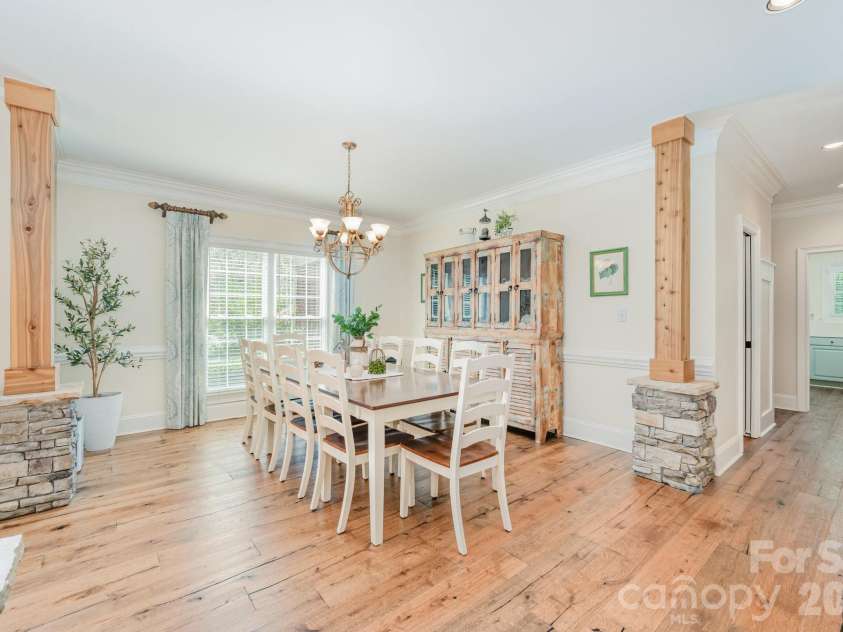 400 Foxglove Lane, Indian Trail, NC 28079.  MLS# CAR4336629, YatesRealty ID 2935. 