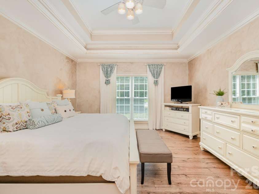 400 Foxglove Lane, Indian Trail, NC 28079.  MLS# CAR4336629, YatesRealty ID 2935. 