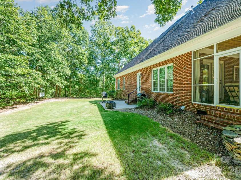 400 Foxglove Lane, Indian Trail, NC 28079.  MLS# CAR4336629, YatesRealty ID 2935. 