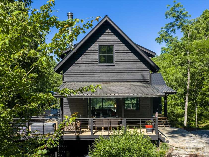 64 Hobson Branch Road, Weaverville, NC 28787.  MLS# CAR4342364, YatesRealty ID 2935. 