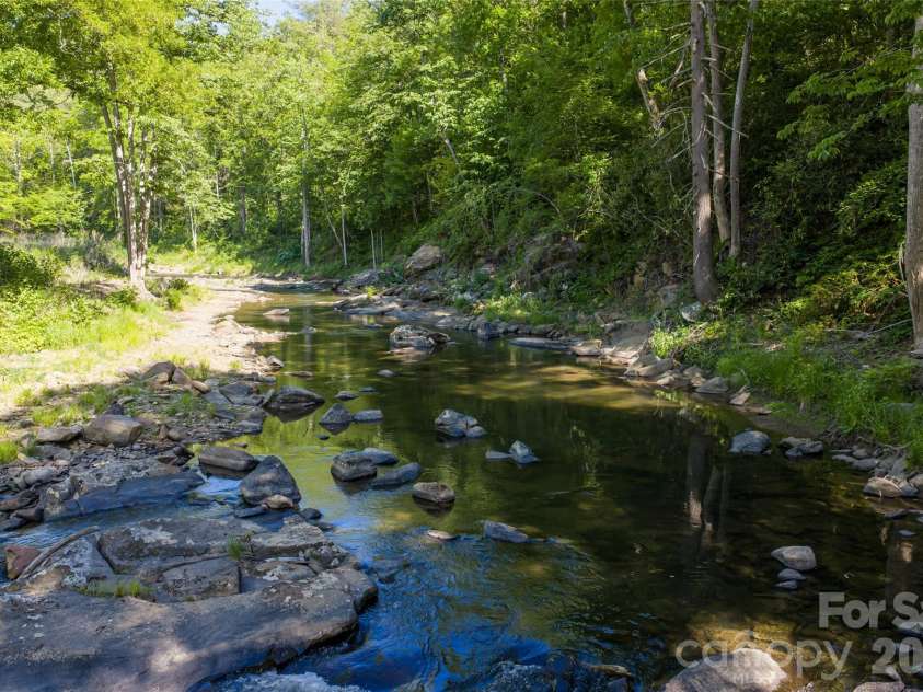 64 Hobson Branch Road, Weaverville, NC 28787.  MLS# CAR4342364, YatesRealty ID 2935. 