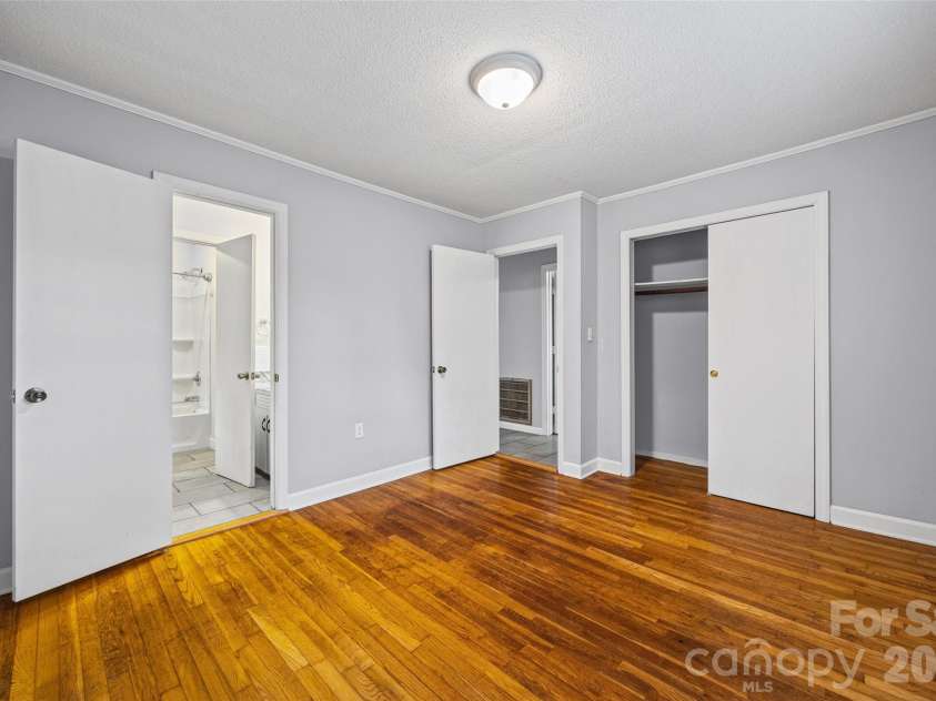 2380 Dixon Road, Belmont, NC 28012.  MLS# CAR4380072, YatesRealty ID 29352. 
