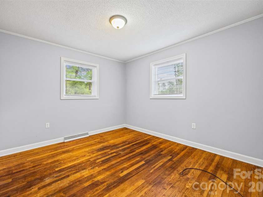 2380 Dixon Road, Belmont, NC 28012.  MLS# CAR4380072, YatesRealty ID 29352. 