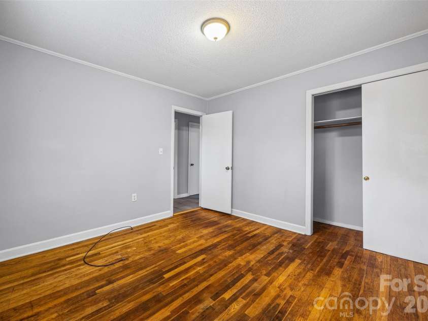 2380 Dixon Road, Belmont, NC 28012.  MLS# CAR4380072, YatesRealty ID 29352. 
