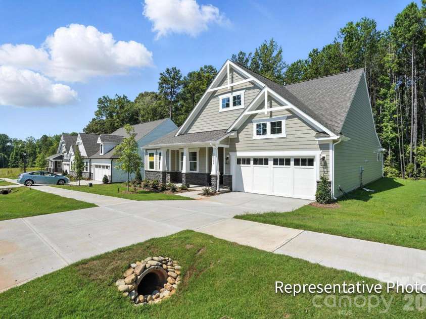 4469 Blue Mound Court, Stanley, NC 28164.  MLS# CAR4384826, YatesRealty ID 29353. Homesite 112 features a Sullivan B Floorplan
