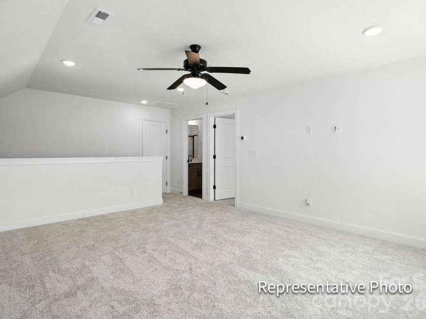 4469 Blue Mound Court, Stanley, NC 28164.  MLS# CAR4384826, YatesRealty ID 29353. Loft
